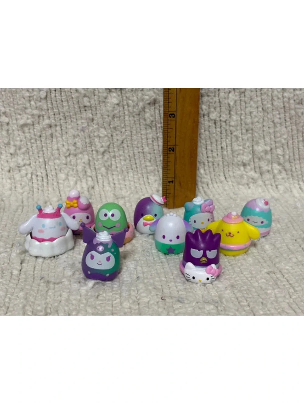 Squish-a-longs Hello Kitty and Friends Dreamland Mini-Squish & Accessory